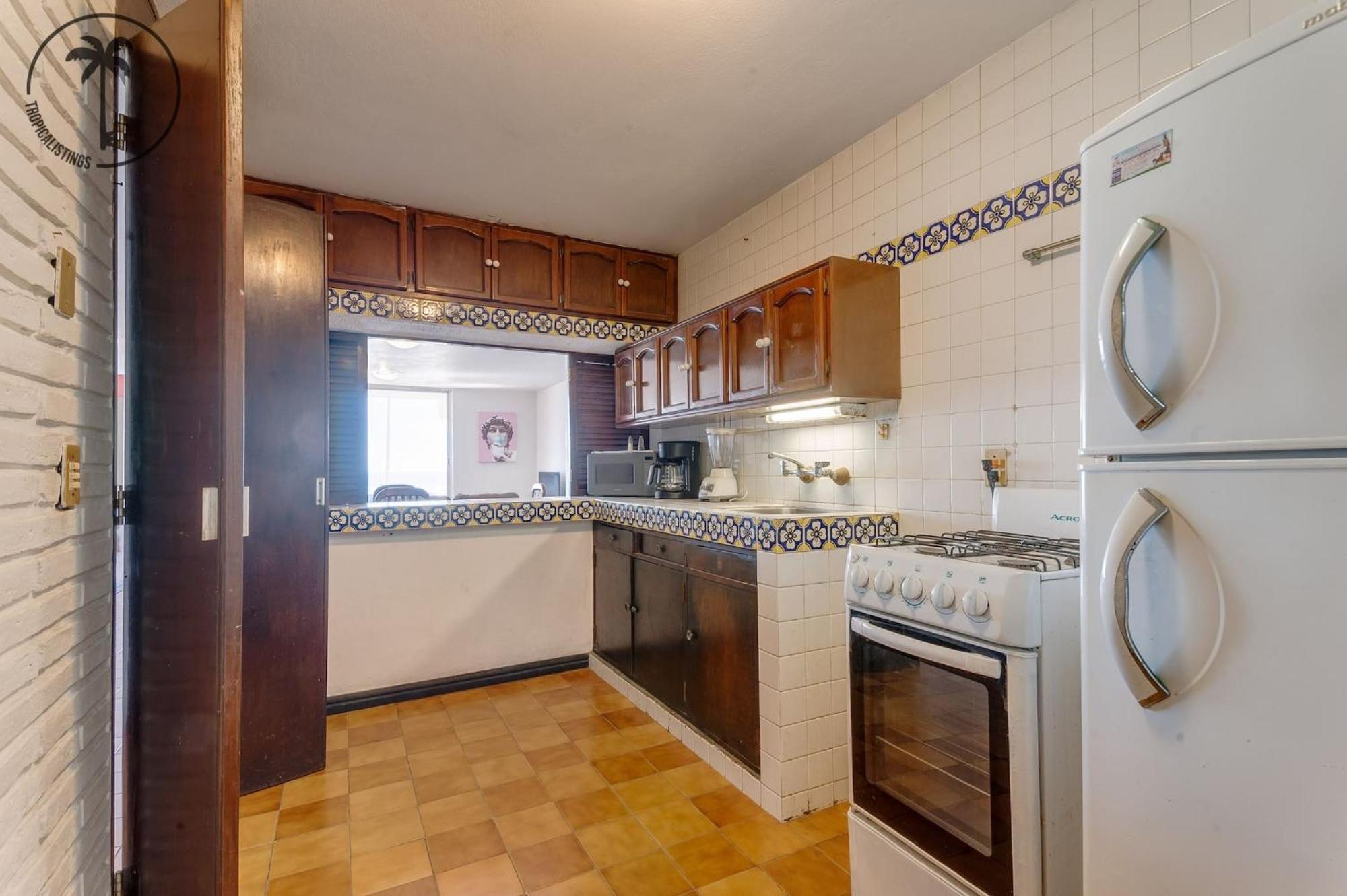 2 Bdr With Ocean View In Avenida Del Mar Mazatlan