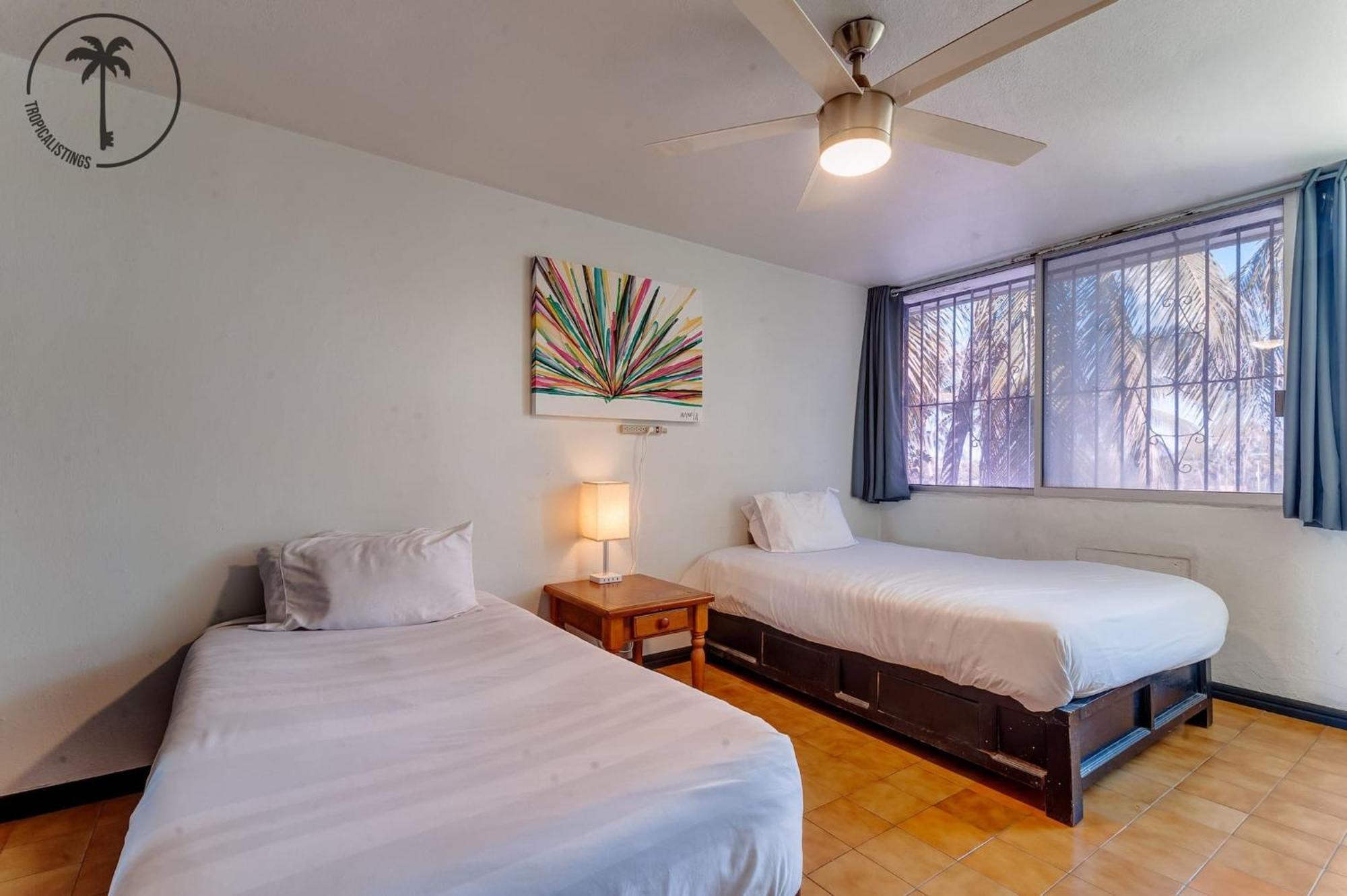 2 Bdr With Ocean View In Avenida Del Mar Mazatlan